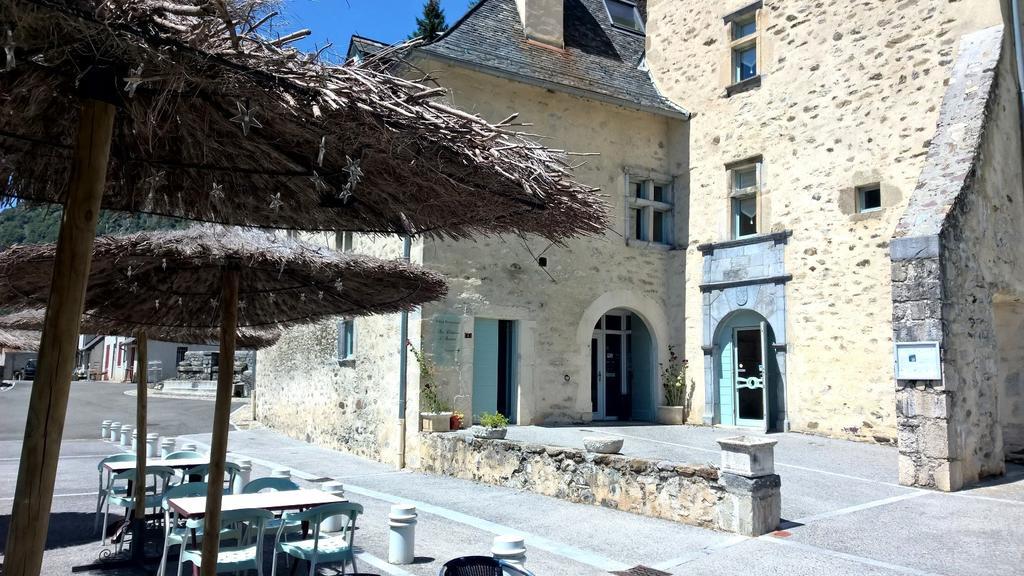 ホテルChateau D'Arance Cette-Eygun エクステリア 写真